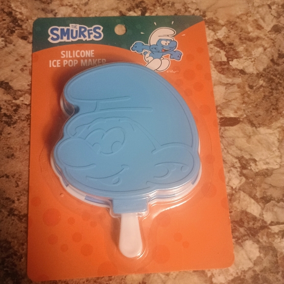 Smurfs kitchen set includes brand new - Picture 6 of 6